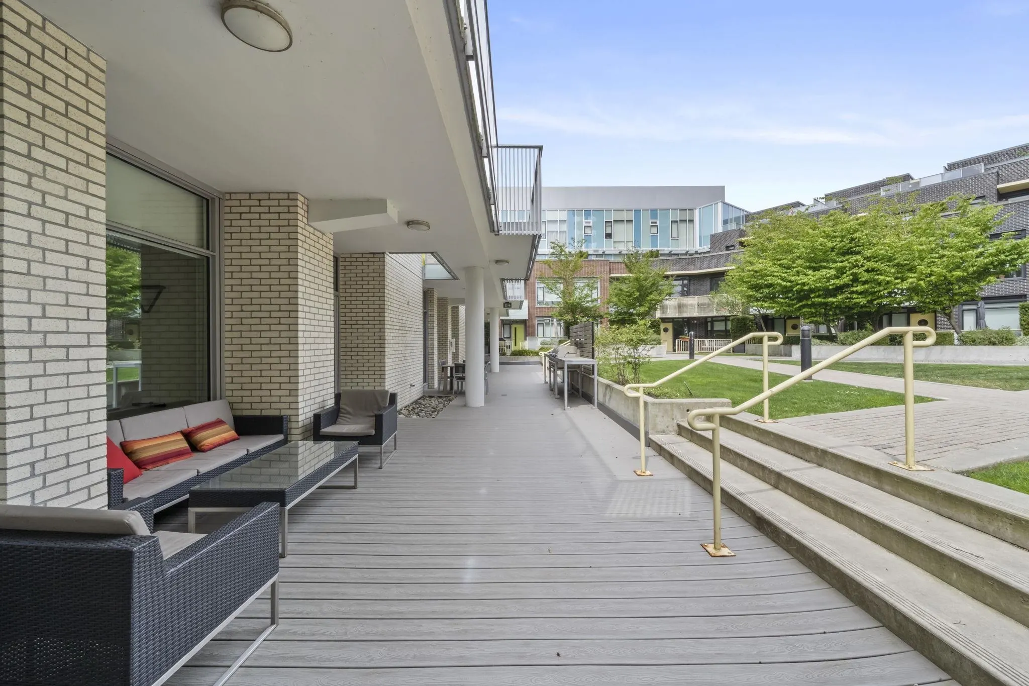 285 E 10th Avenue #310