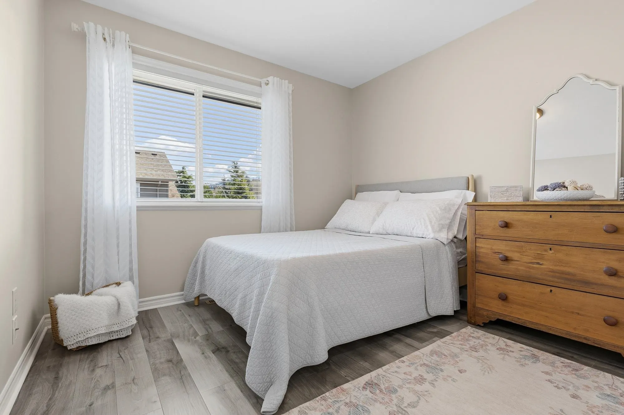 5545 Peach Road #14