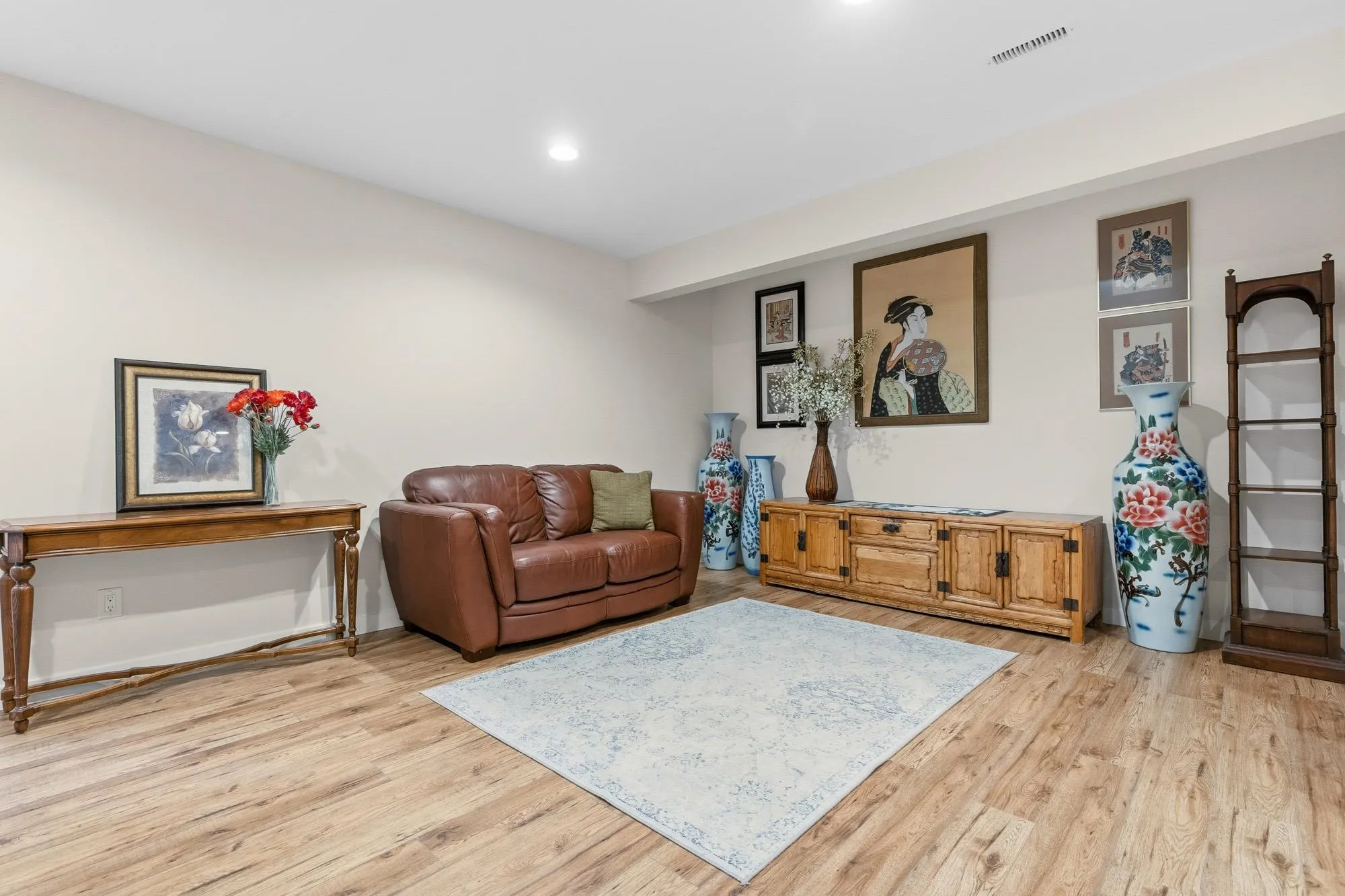 5545 Peach Road #14