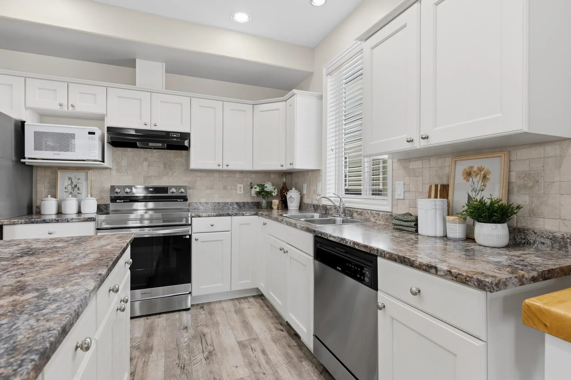 5545 Peach Road #14