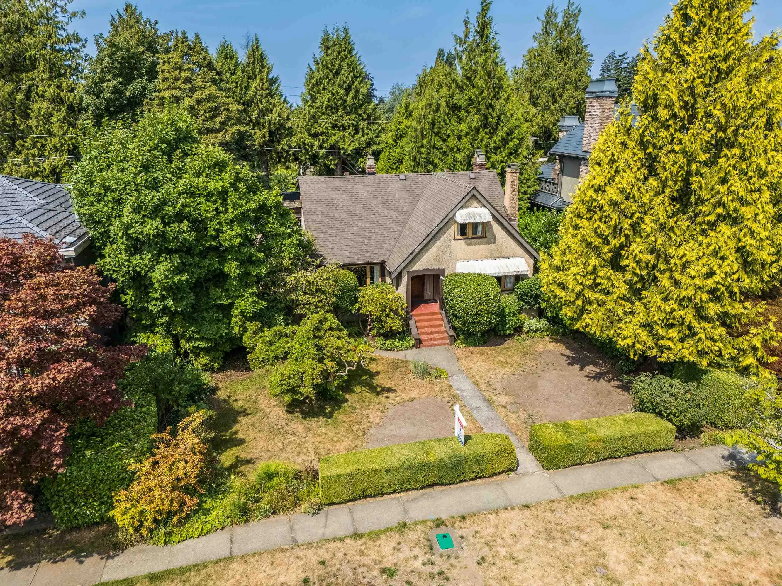 6857 Laburnum Street