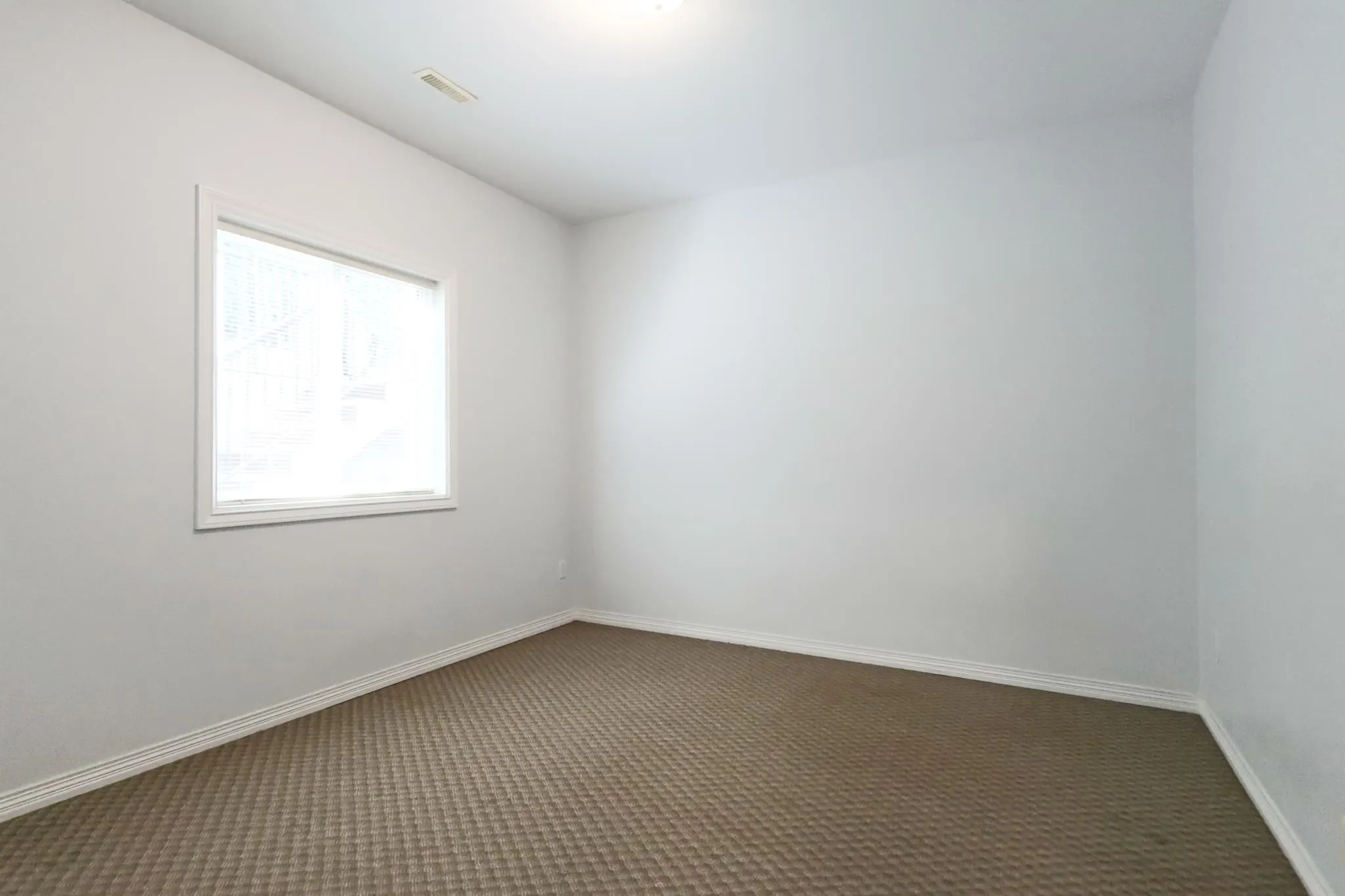17105 Greenway Drive