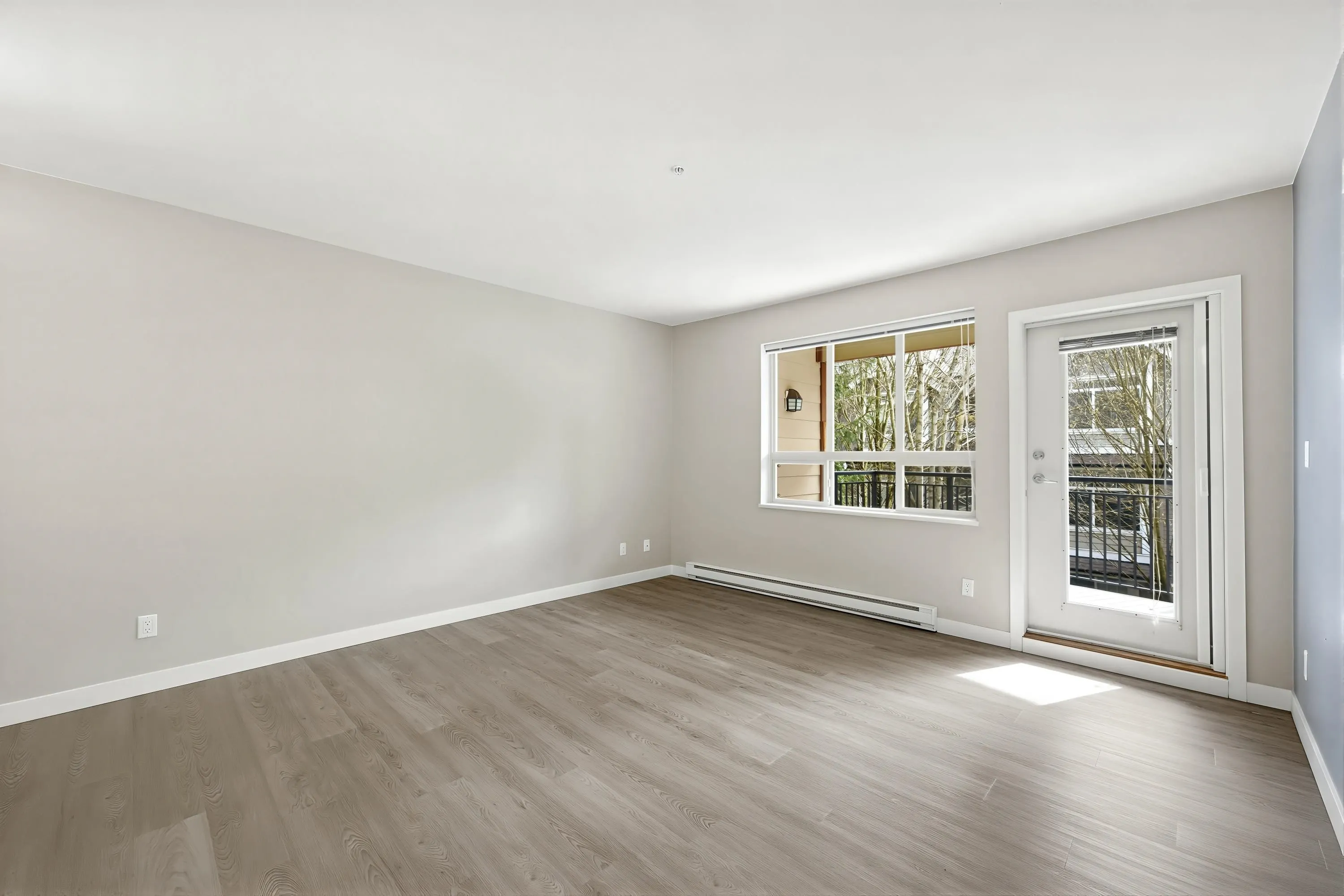 16068 83 Avenue #202