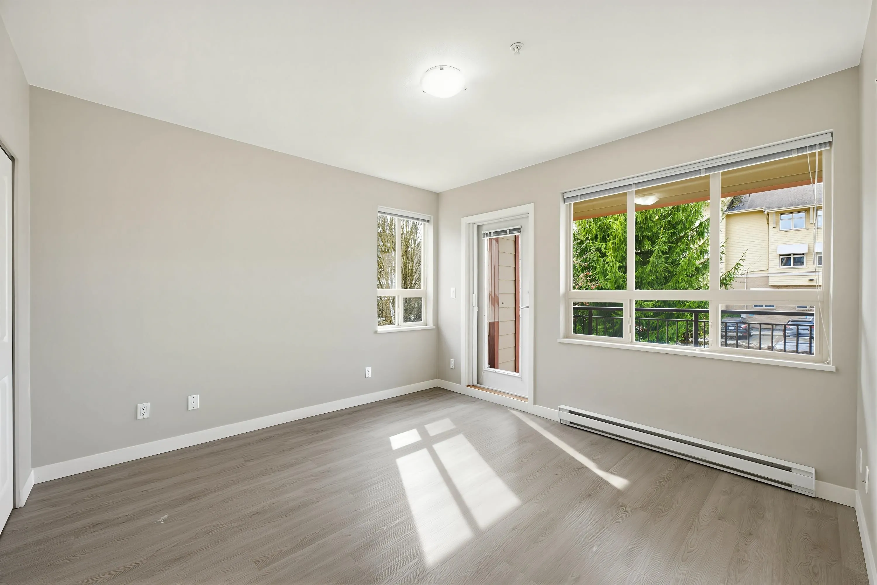 16068 83 Avenue #202