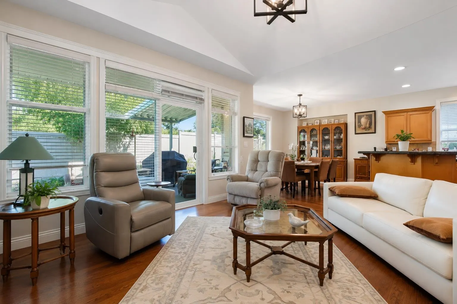 46449 Stoney Creek Drive
