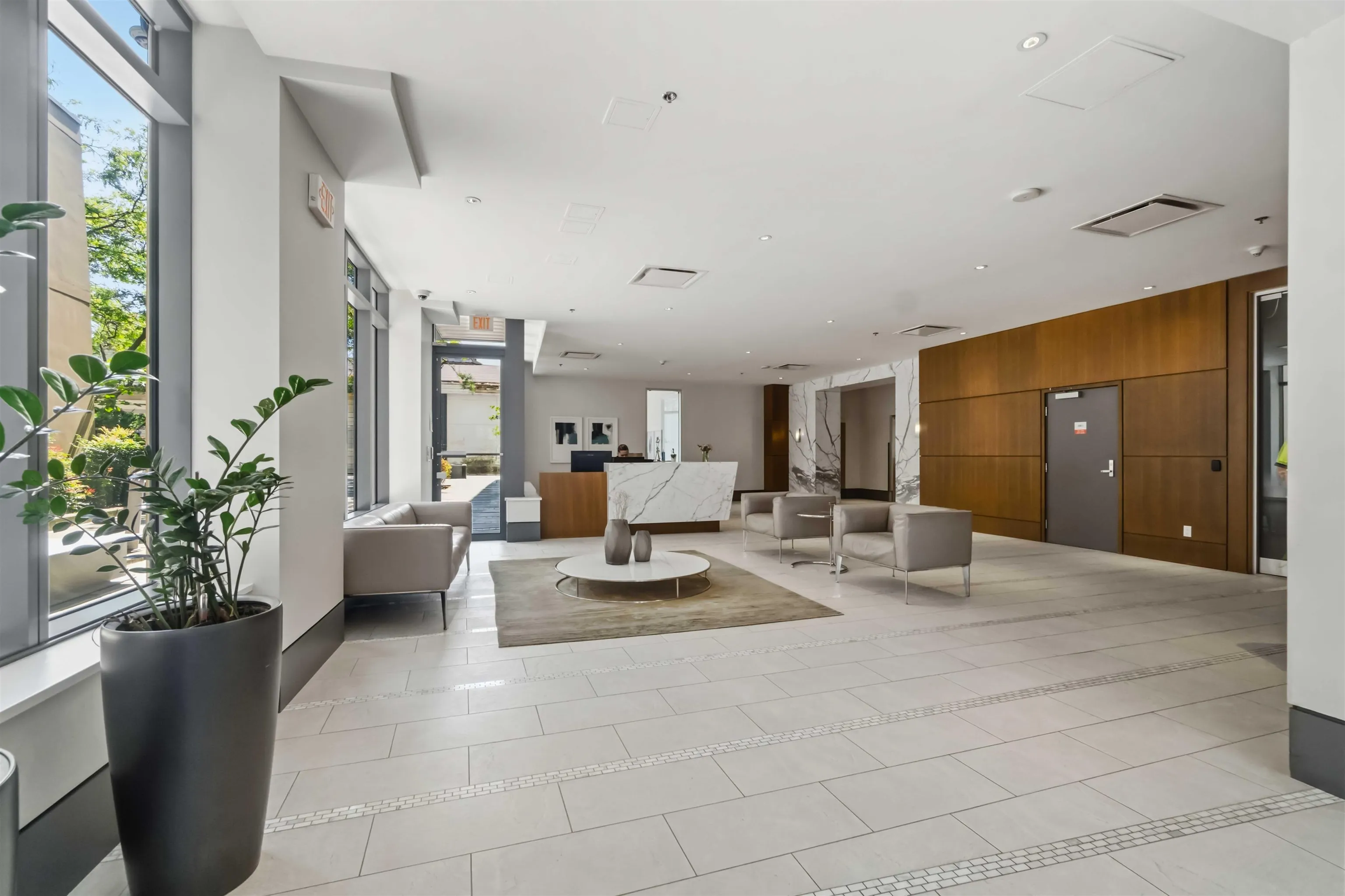 288 W 1st Avenue #808