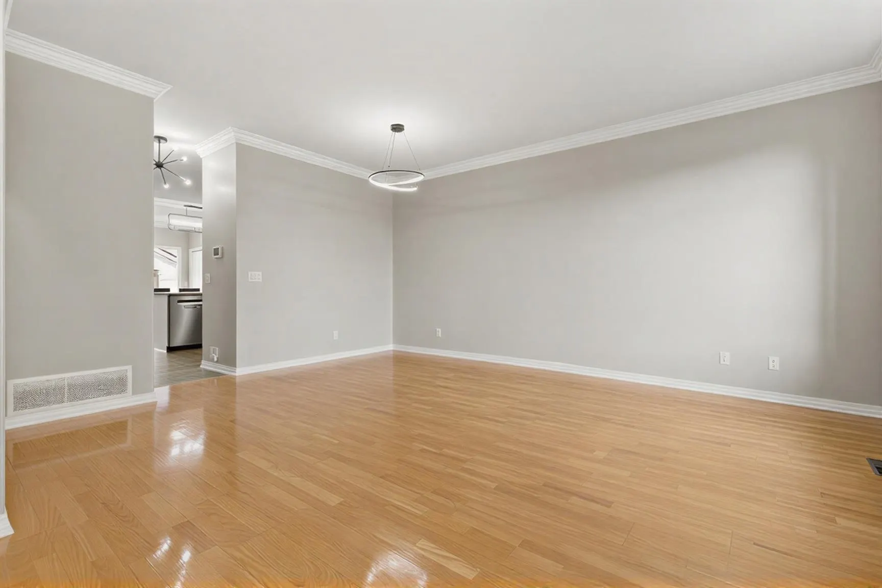 33751 7 Avenue #106