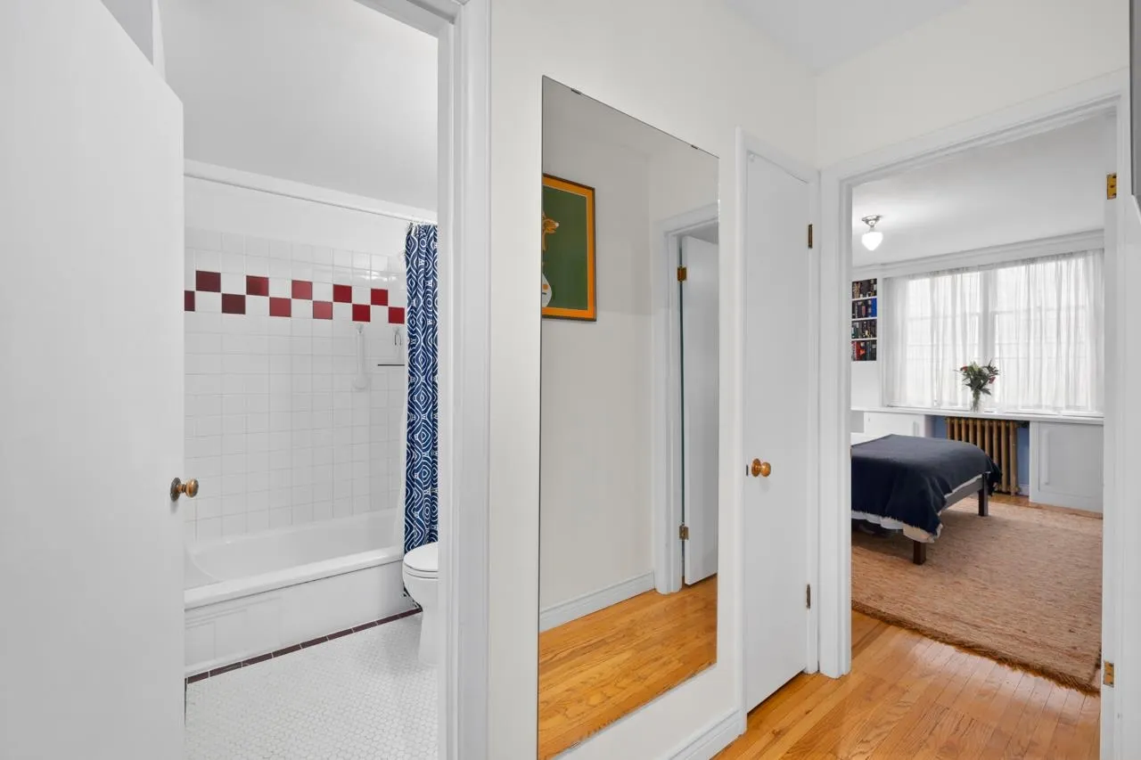 1565 Burnaby Street #204