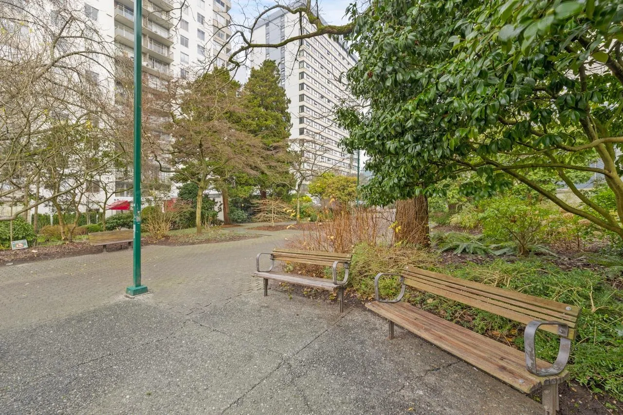 1565 Burnaby Street #204