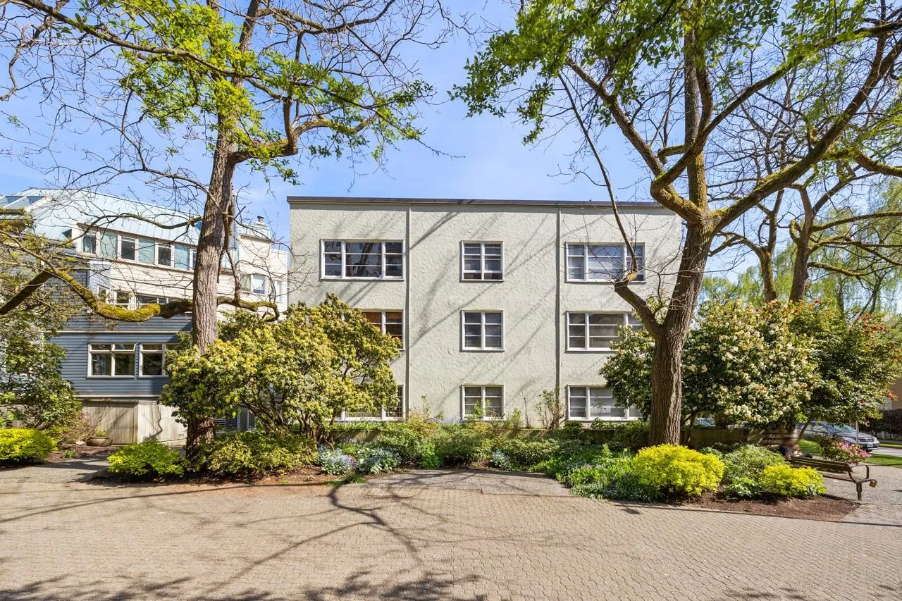 1565 Burnaby Street #204
