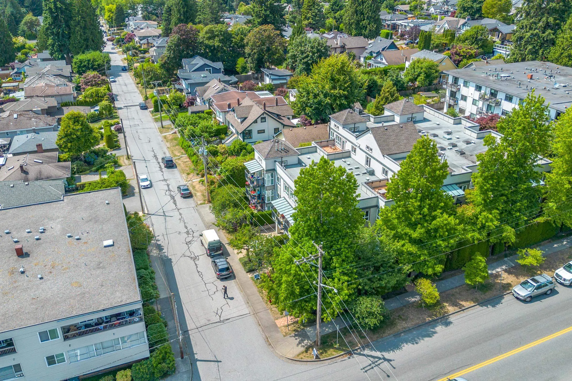 106 W Kings Road #403