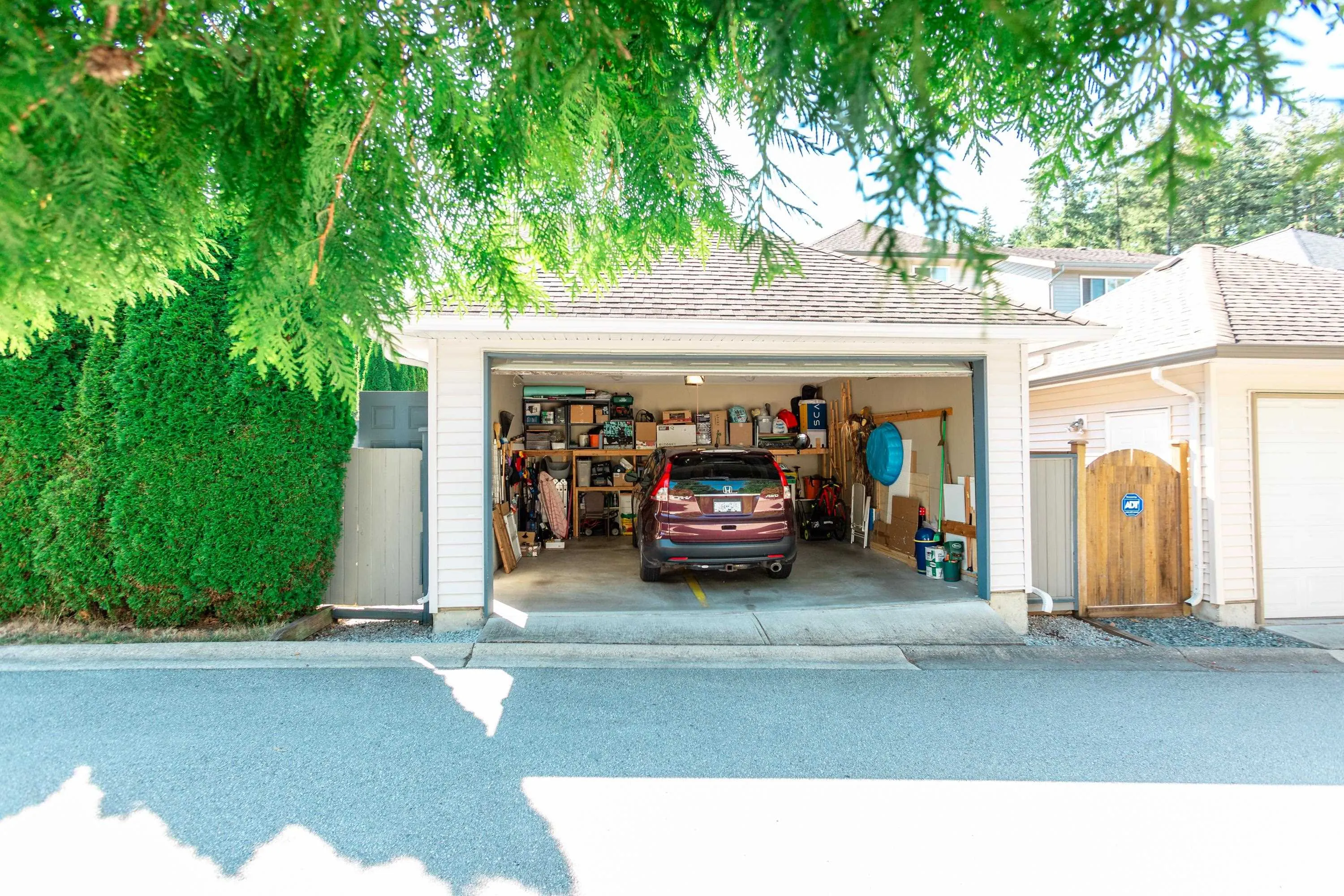6102 150 Street