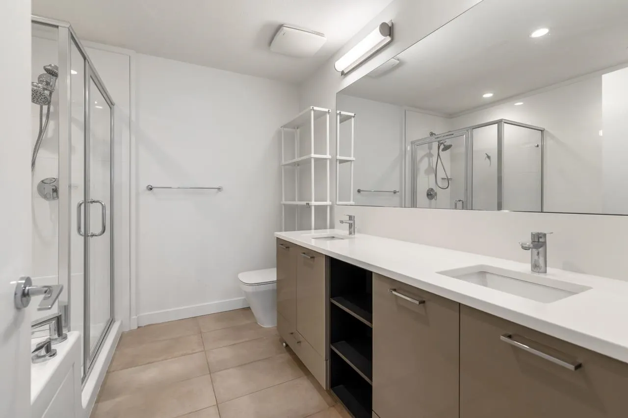 3581 Ross Drive #302