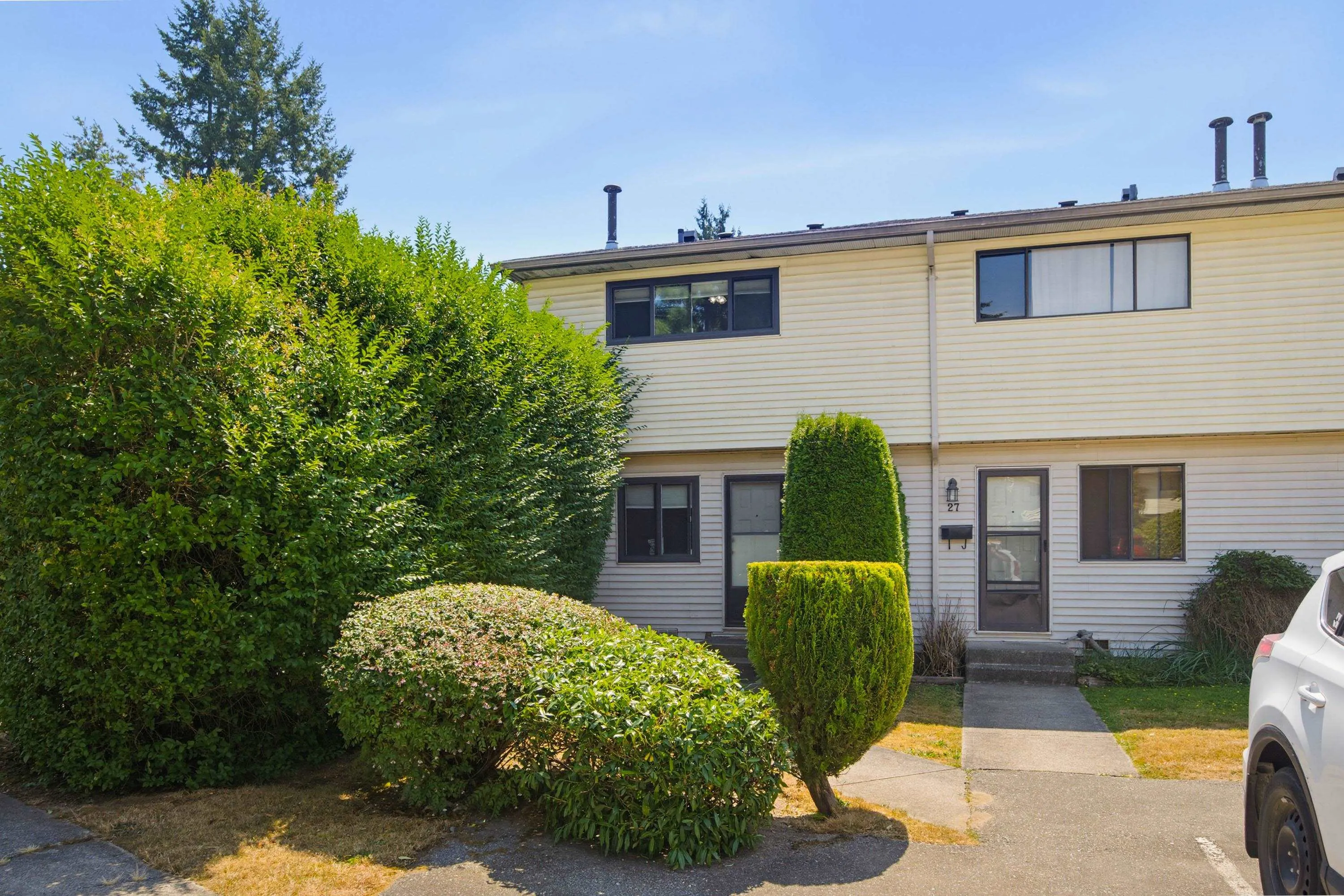 5351 200 Street #28