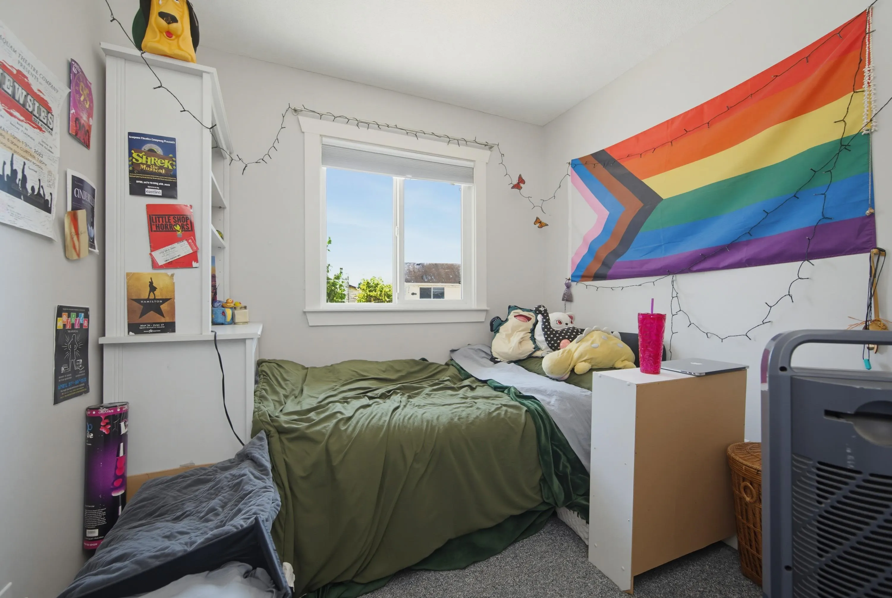 5351 200 Street #28