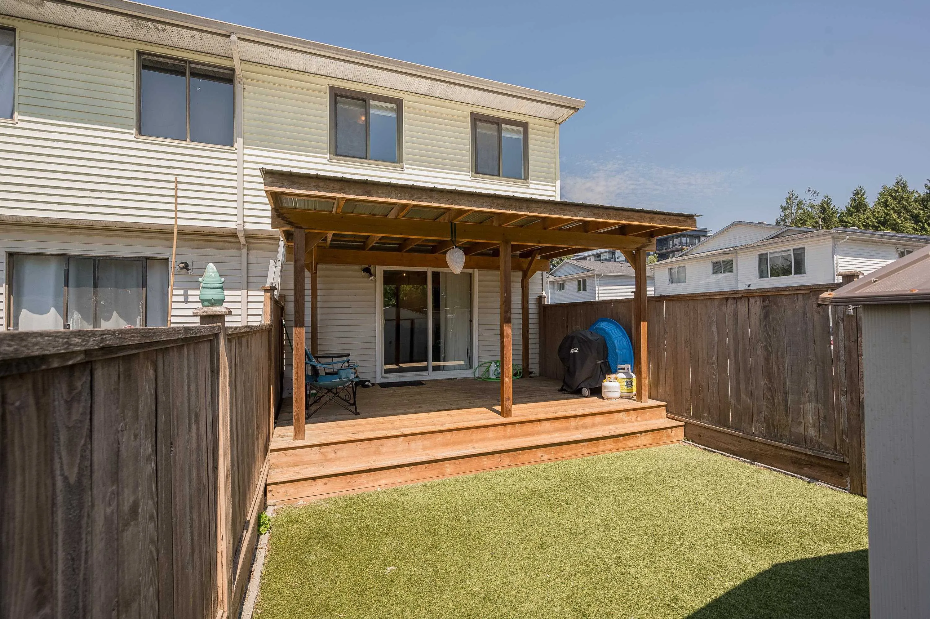 5351 200 Street #28