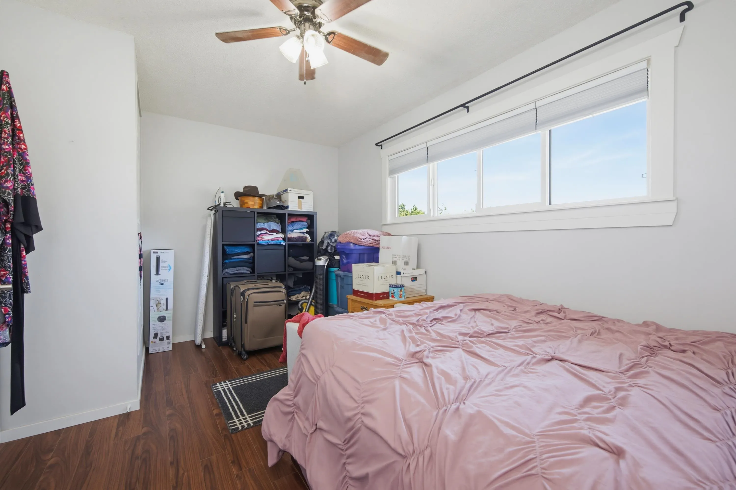5351 200 Street #28