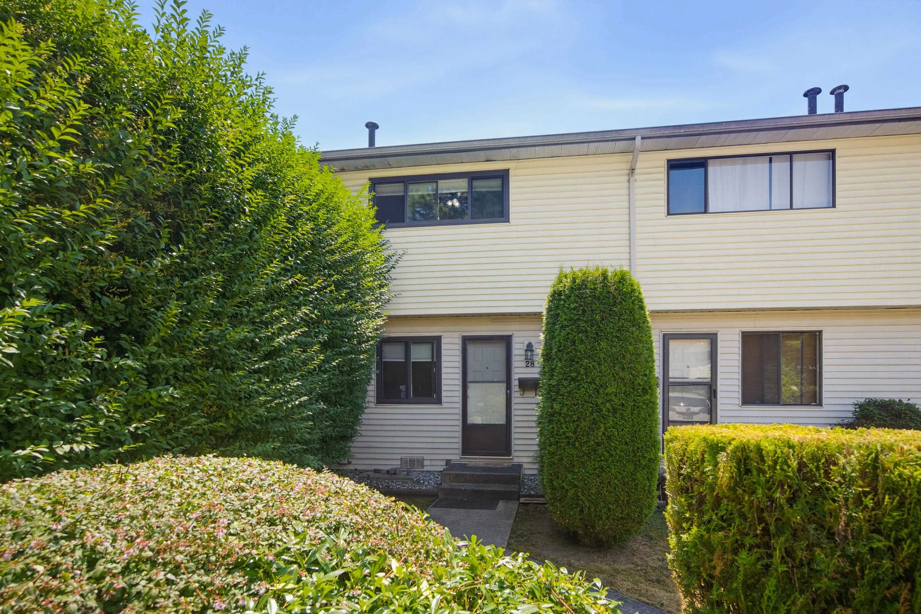5351 200 Street #28
