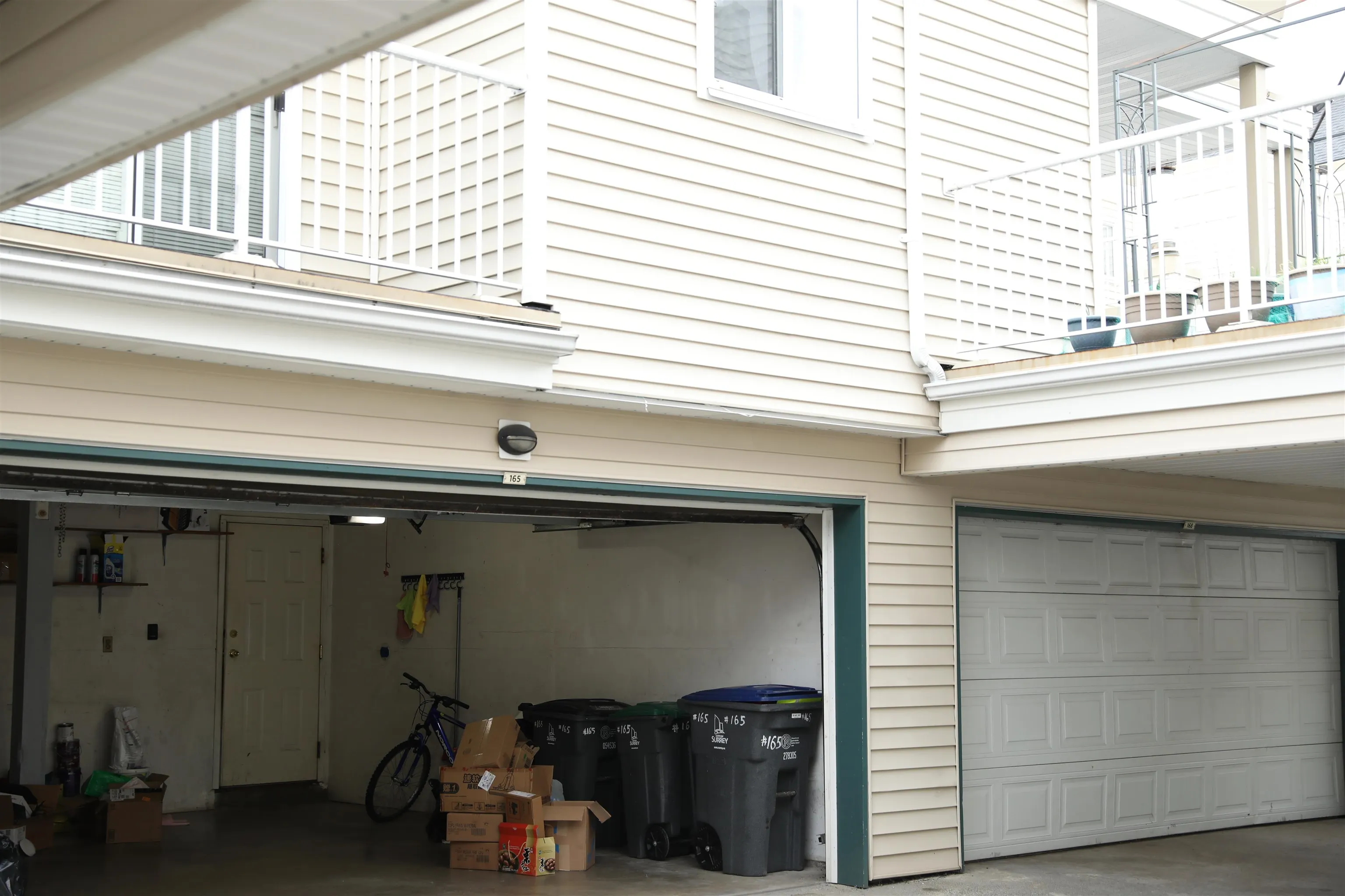 10077 156 Street #165