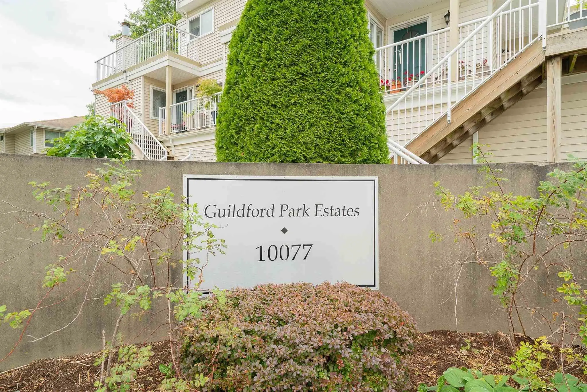 10077 156 Street #165