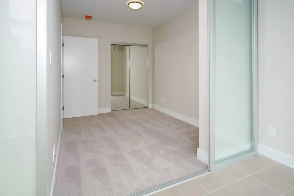 159 W 2nd Avenue #606