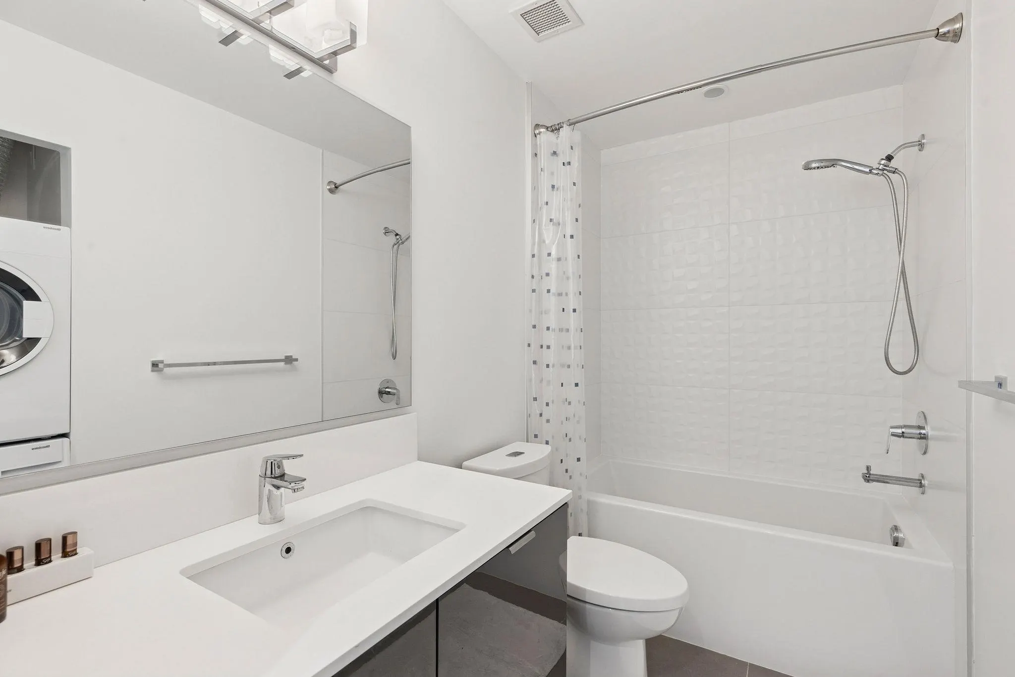 7777 Cambie Street #603