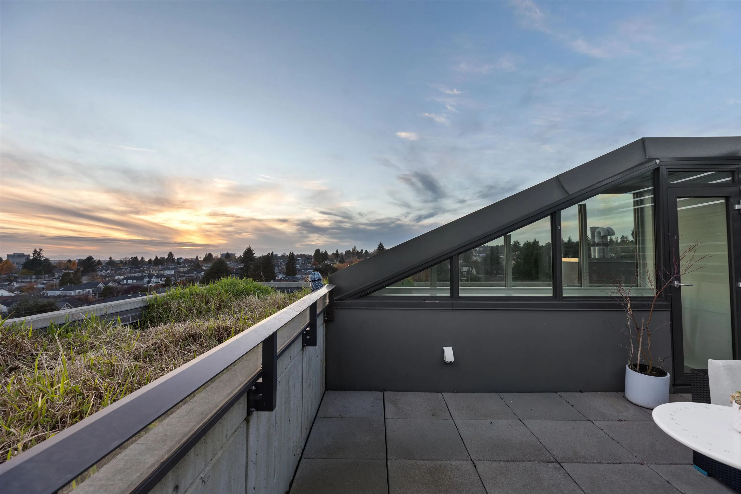 7777 Cambie Street #603