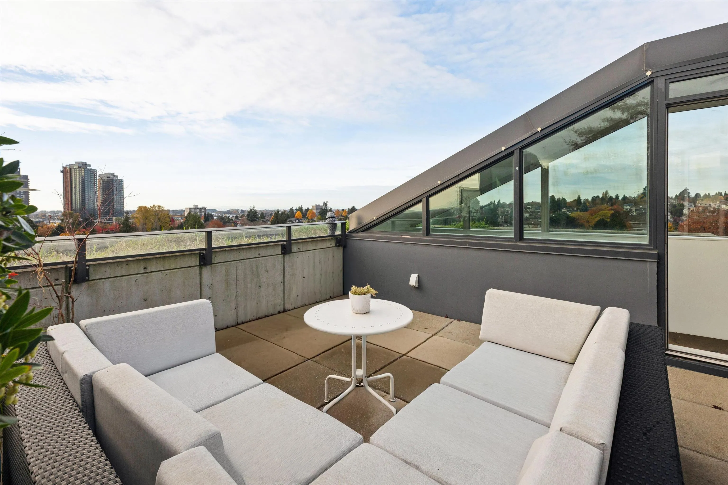 7777 Cambie Street #603