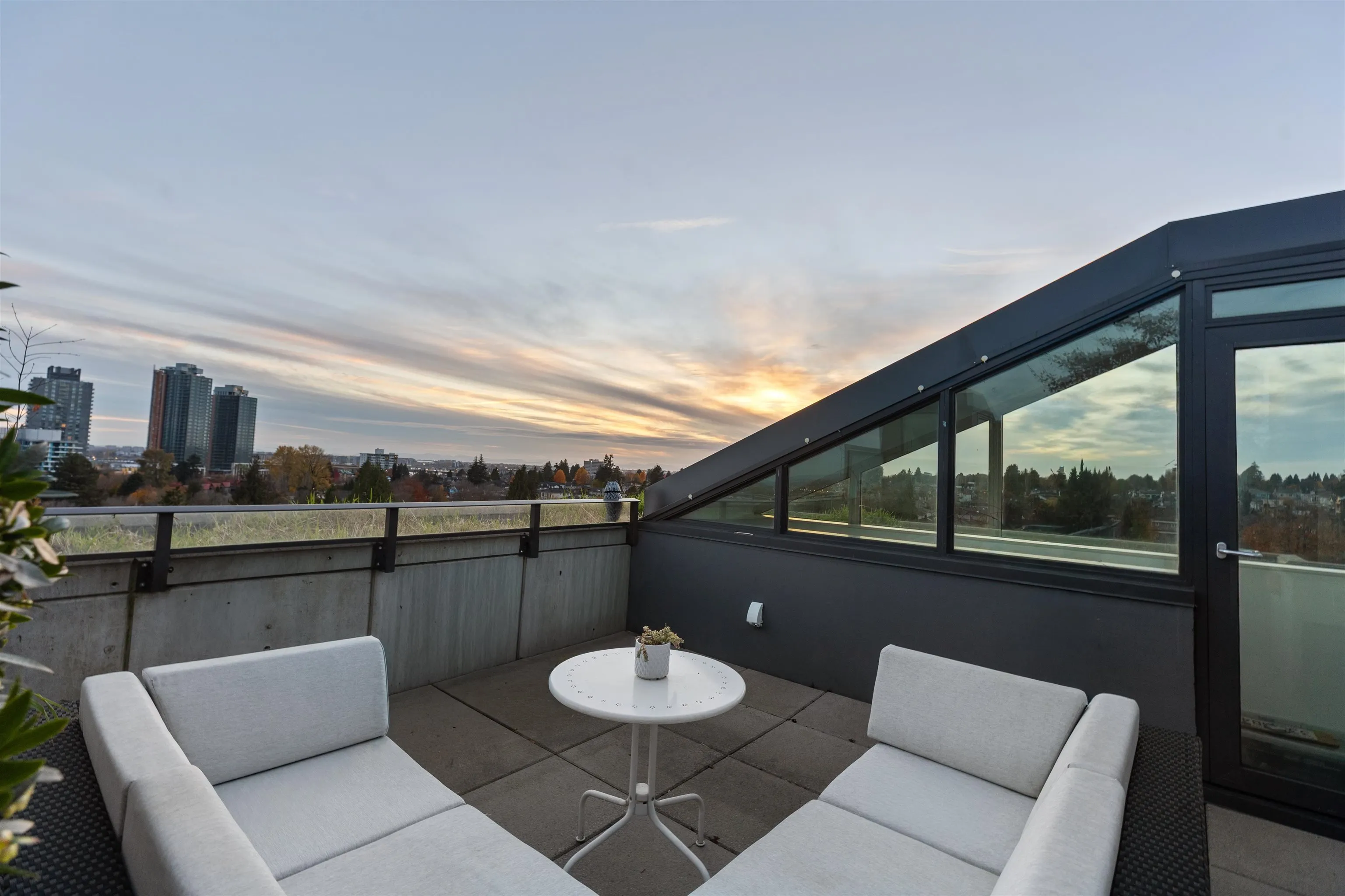 7777 Cambie Street #603