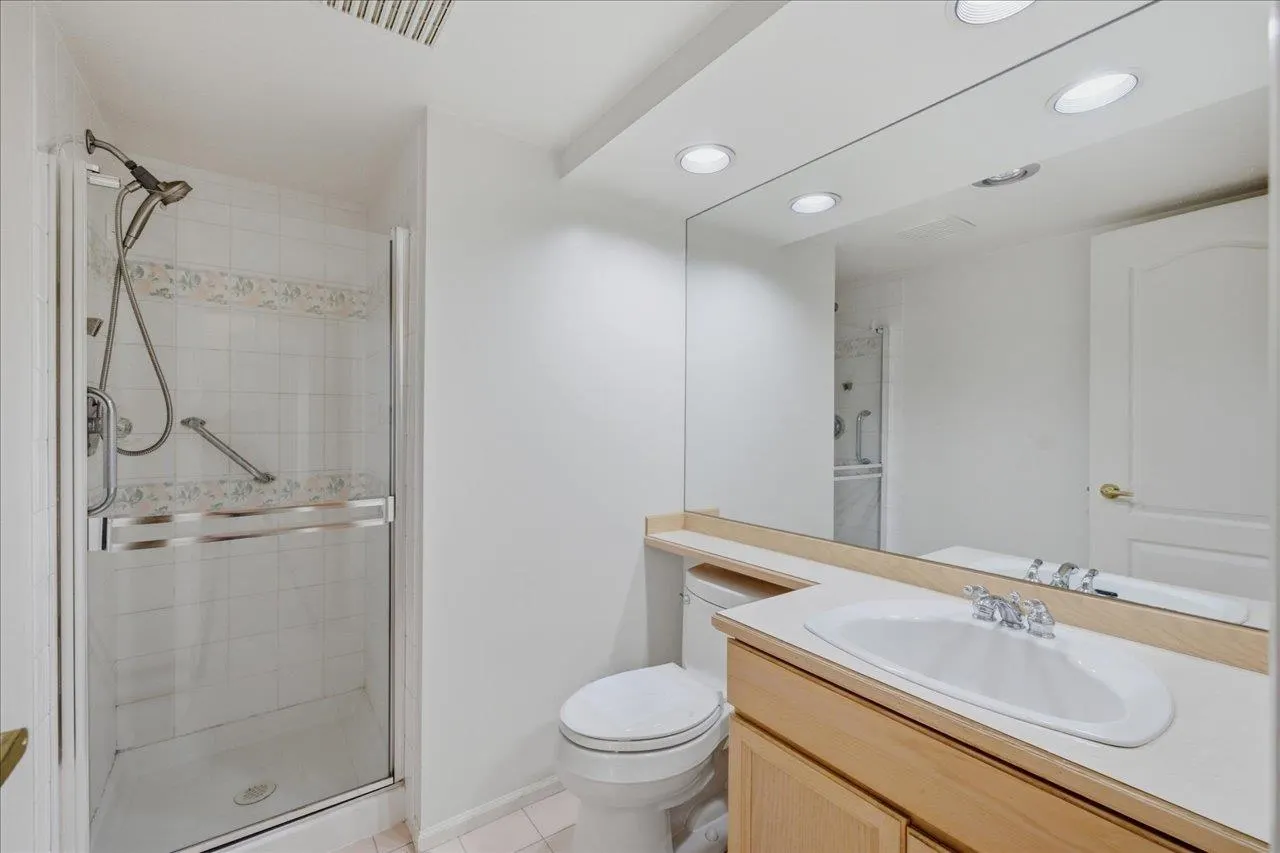 2250 SE Marine Drive #303