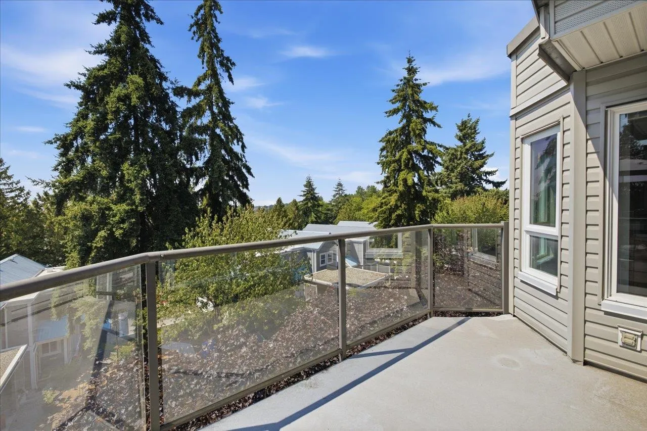 2250 SE Marine Drive #303