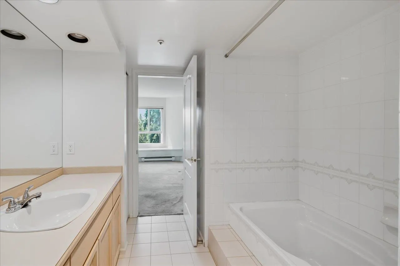 2250 SE Marine Drive #303