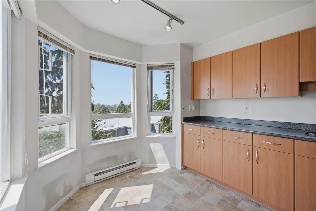 2250 SE Marine Drive #303