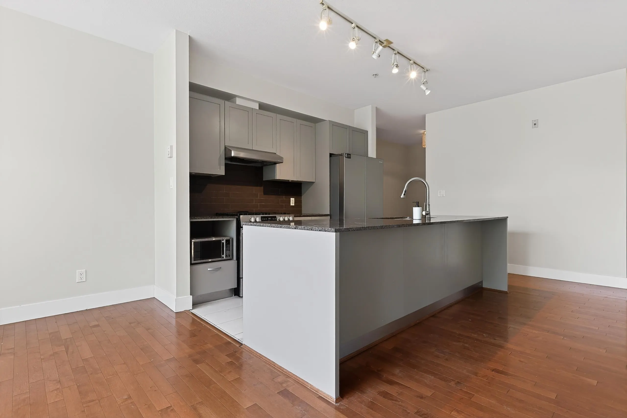 5955 Iona Drive #311