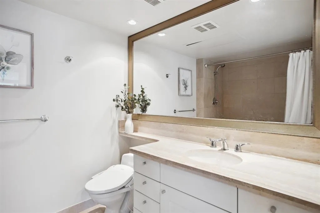 590 Nicola Street #408