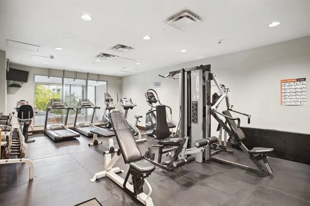 590 Nicola Street #408