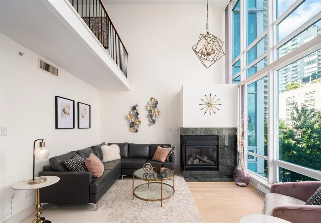 590 Nicola Street #408