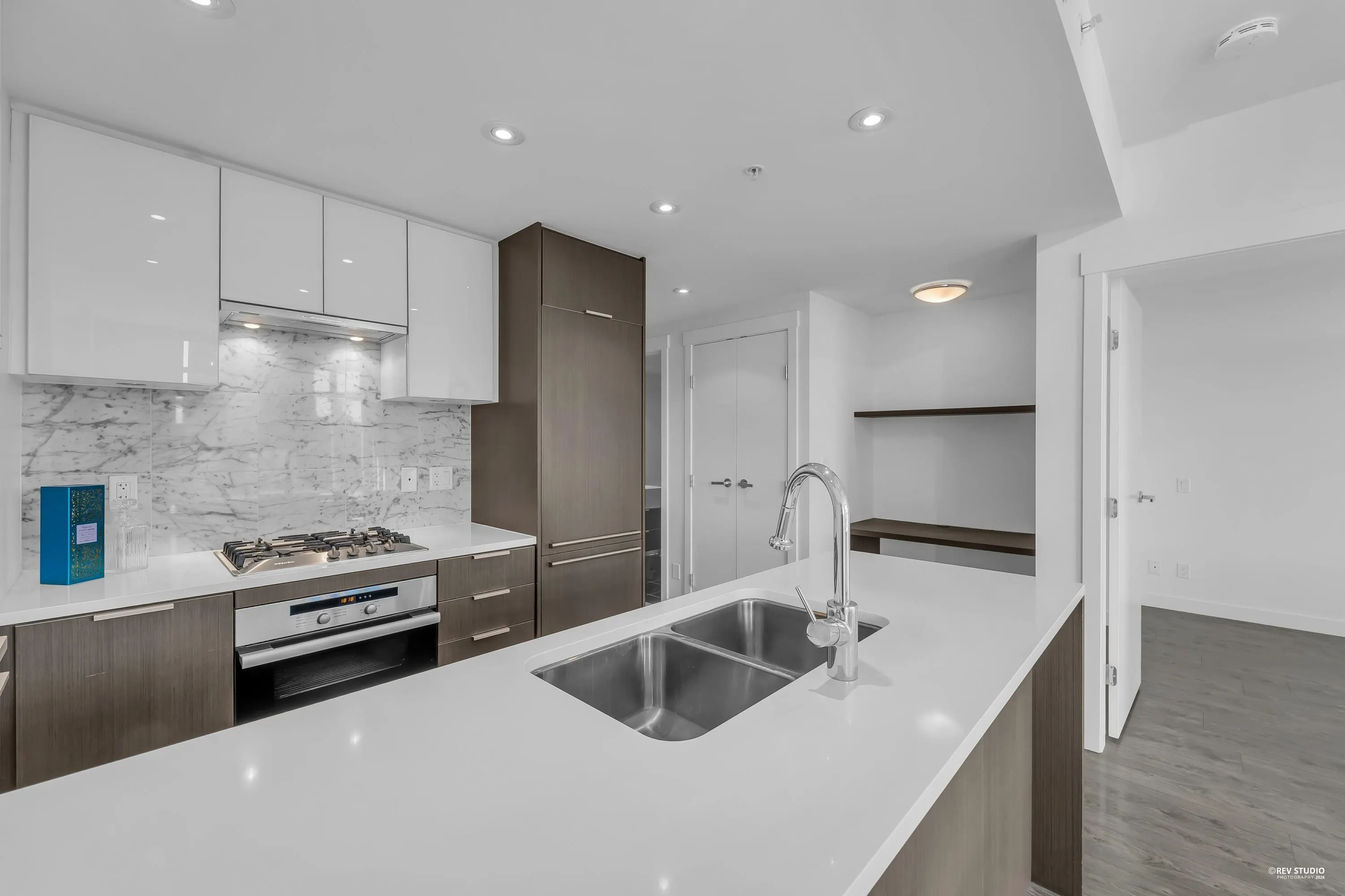 110 Switchmen Street #1801