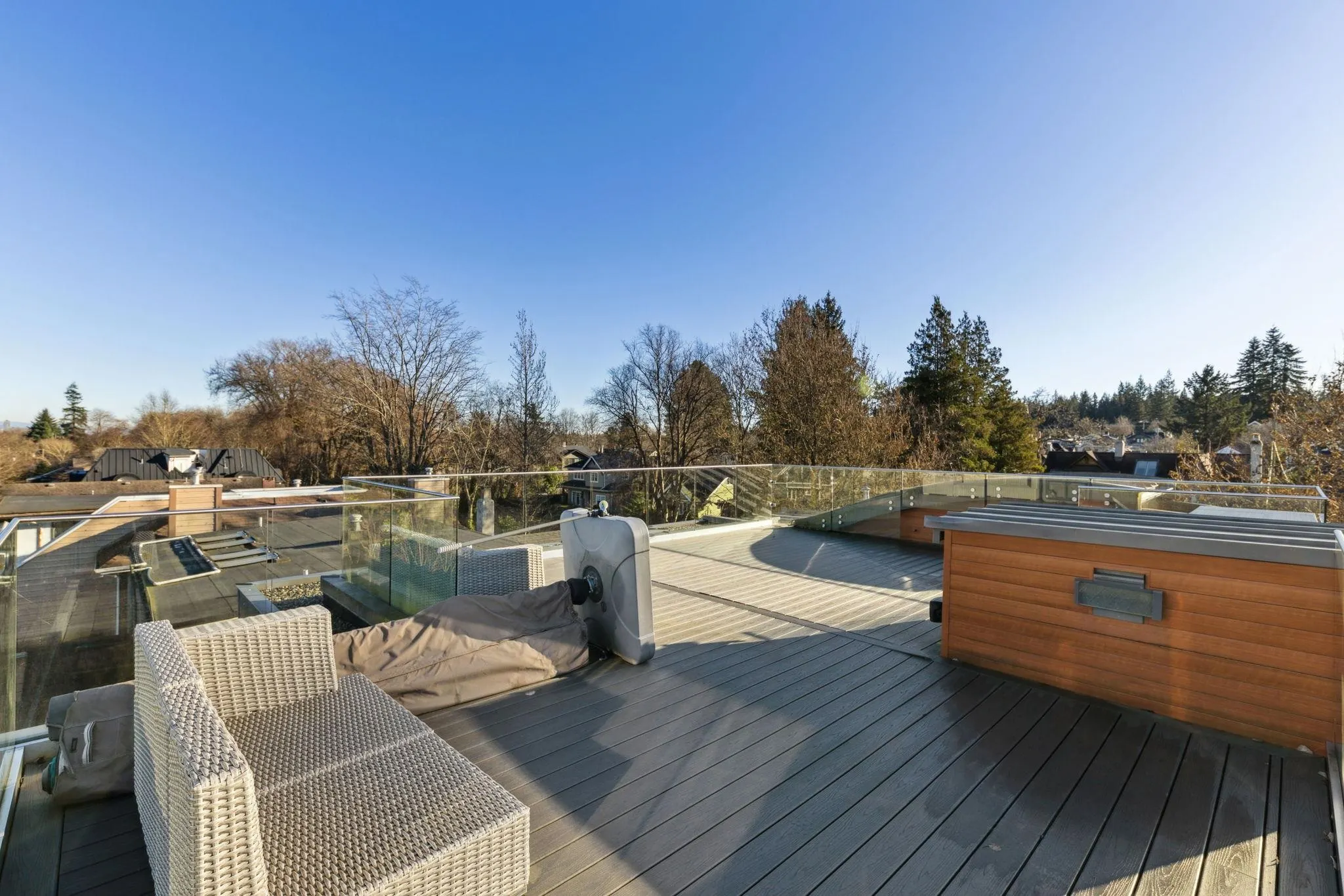 4437 W 13th Avenue