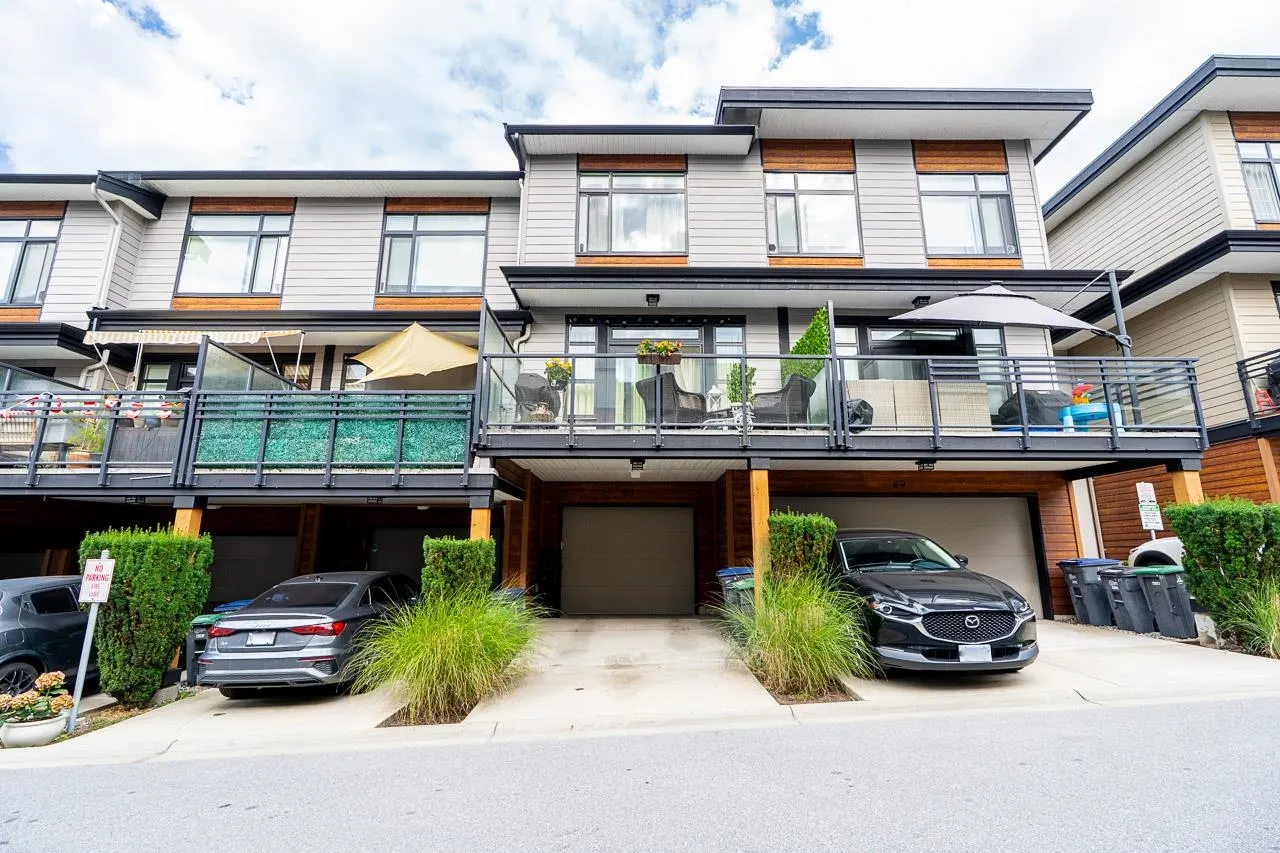 16488 64 Avenue #90