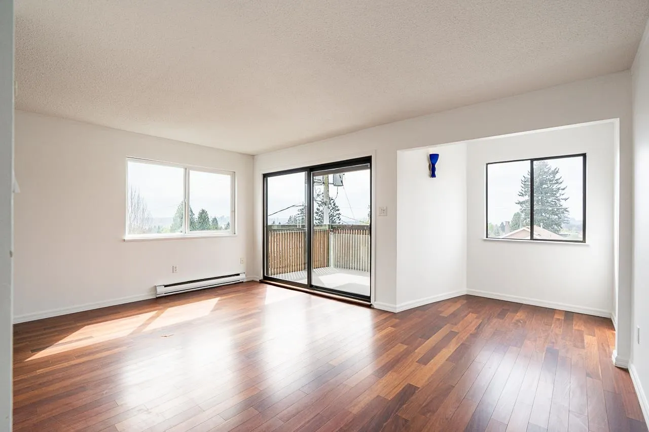 107 W 27th Street #203