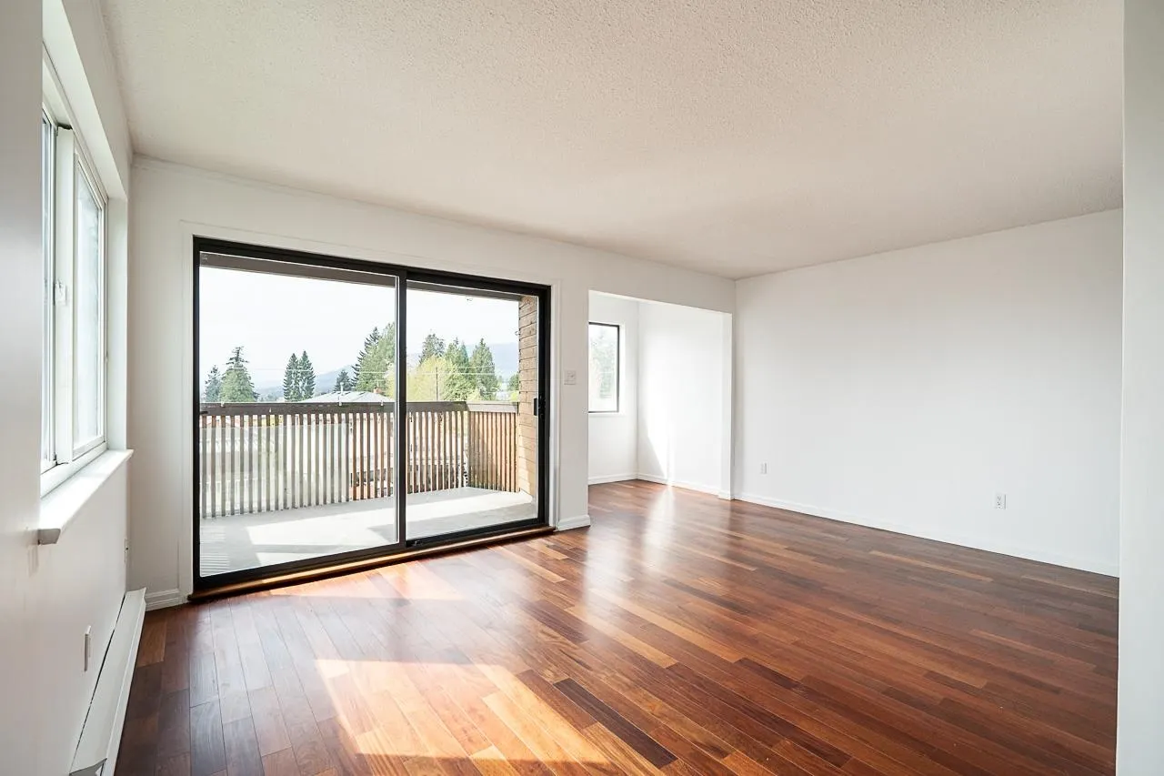 107 W 27th Street #203