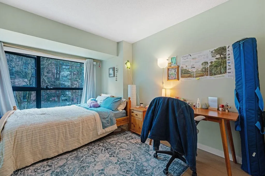 238 Alvin Narod Mews #404