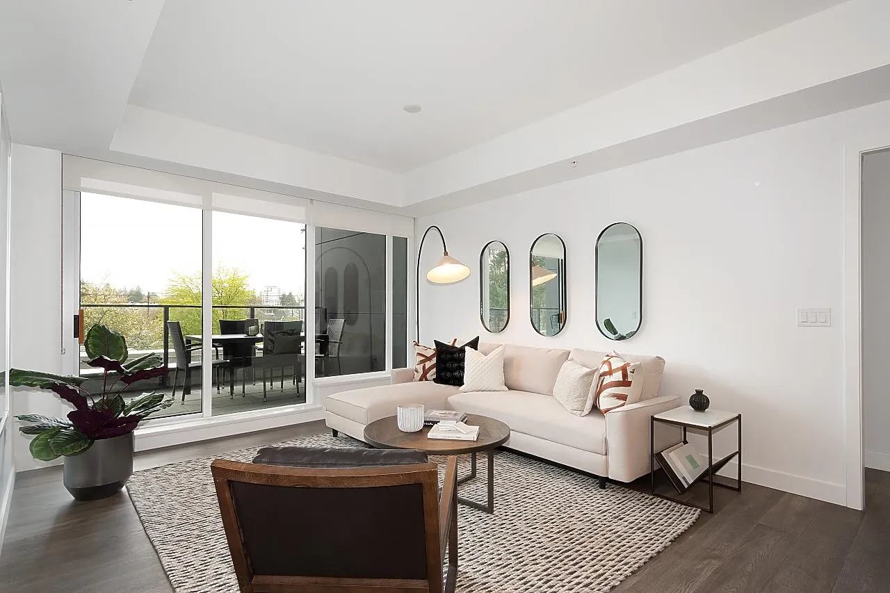 717 W 17th Avenue #201