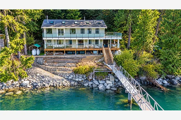 29 E Croker Island