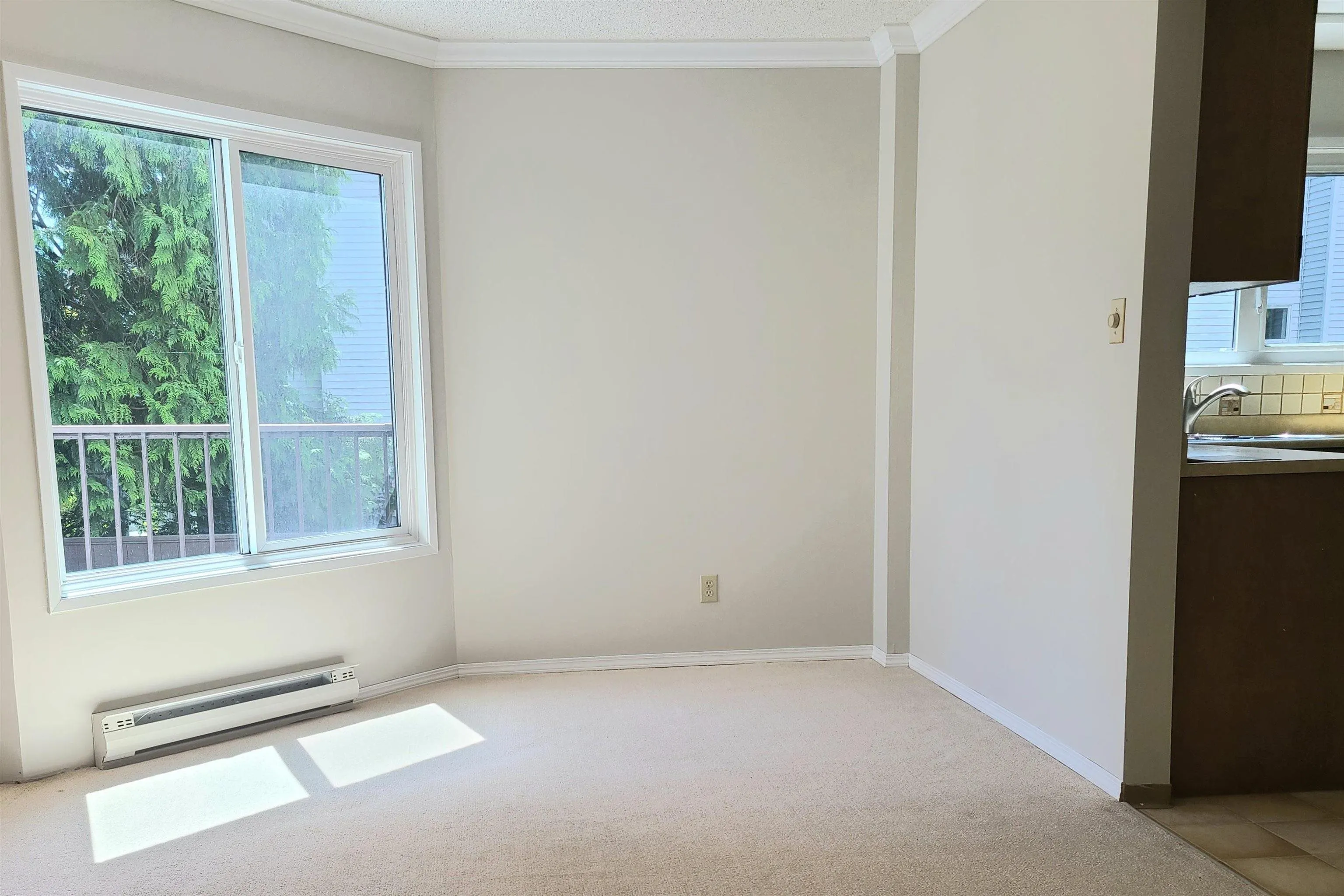 1521 Blackwood Street #111