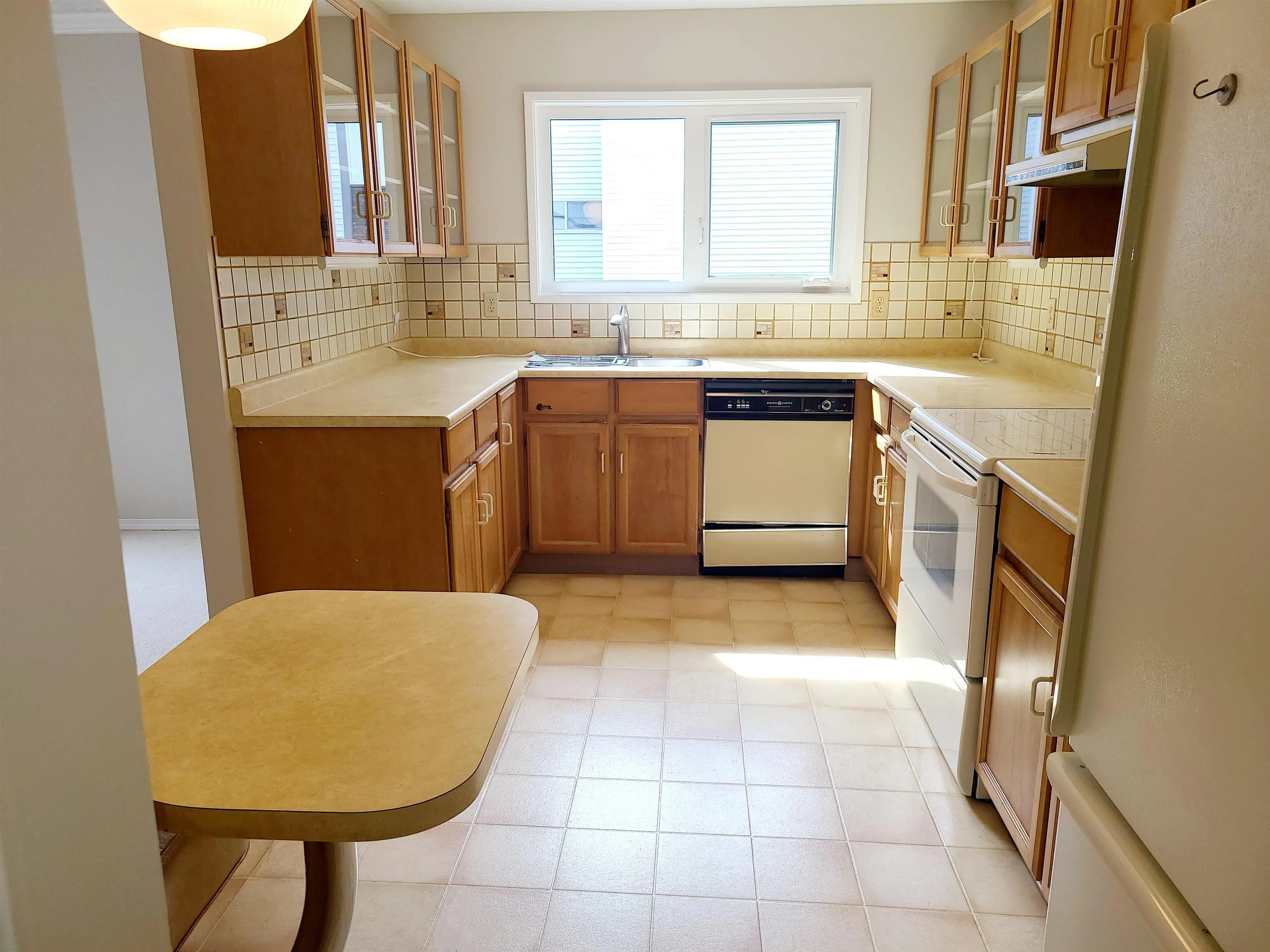 1521 Blackwood Street #111