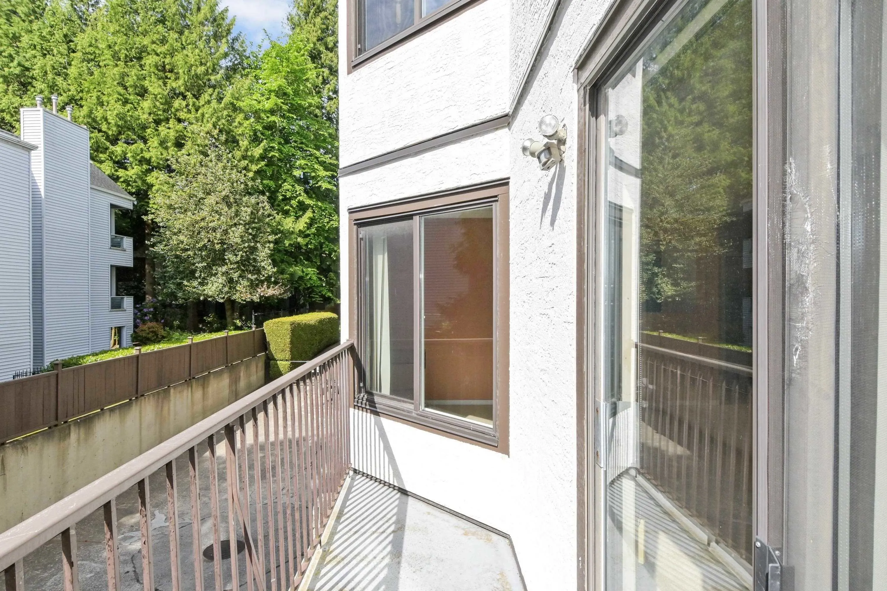 1521 Blackwood Street #111