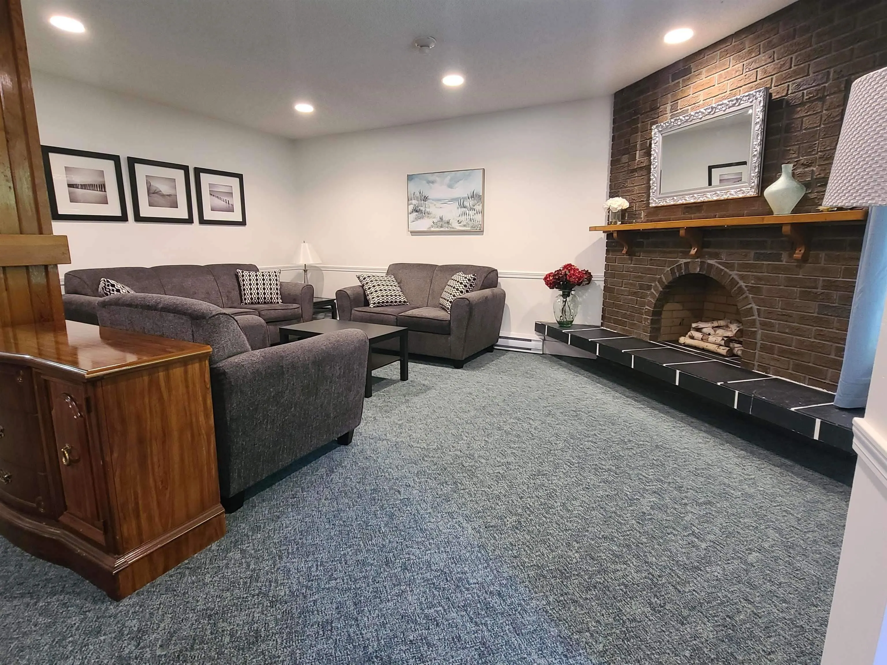 1521 Blackwood Street #111