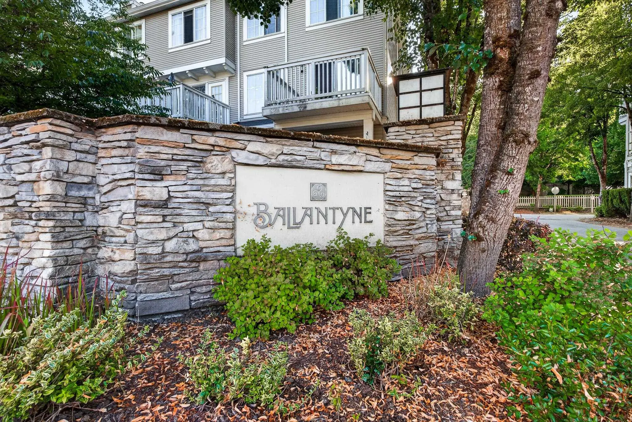 8775 161 Street #59
